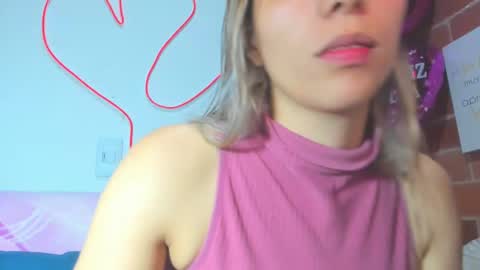 Snapshot of alexa_latina chatting on 10/03/25, 02:47 alexa latina online show from 10/03/25, 02:47
