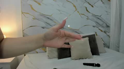 Snapshot of alexa_star1 chatting on 02/21/25, 12:16 Alexa online show from 02/21/25, 12:16