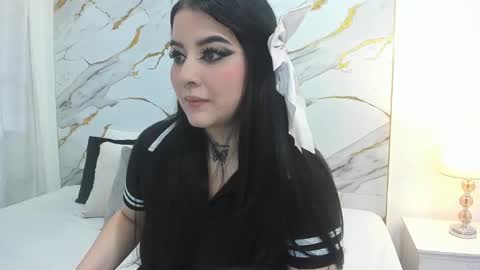 Snapshot of alexa_star1 chatting on 02/24/25, 08:58 Alexa online show from 02/24/25, 08:58