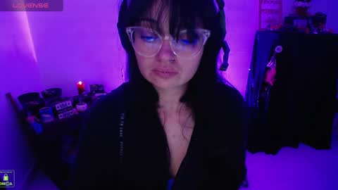 Snapshot of alexa_sweet69x chatting on 12/06/24, 04:14 Alexa online show from 12/06/24, 04:14