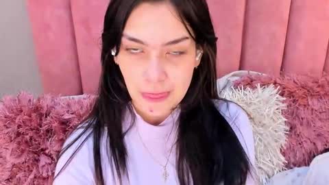 Alexa Thaylor online show from 10/10/25, 03:11