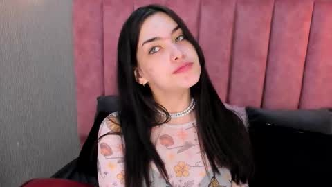 Alexa Thaylor online show from 11/15/25, 01:18