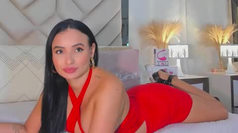 Snapshot of alexa_tobar chatting on 01/25/25, 03:30 alexa_tobar online show from 01/25/25, 03:30