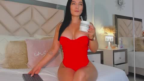 Snapshot of alexa_tobar chatting on 02/09/25, 12:17 alexa_tobar online show from 02/09/25, 12:17