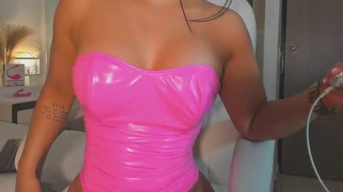 Snapshot of alexa_tobar chatting on 02/21/25, 03:12 alexa_tobar online show from 02/21/25, 03:12