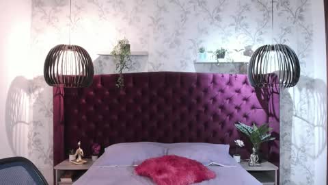 alexa_vandercloude online show from 02/12/25, 03:38