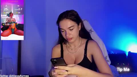 Alexa online show from 11/19/25, 01:38