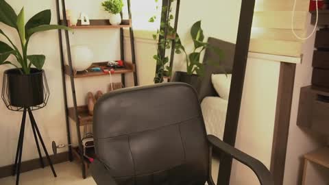 alexajhonsonof online show from 02/02/25, 07:25