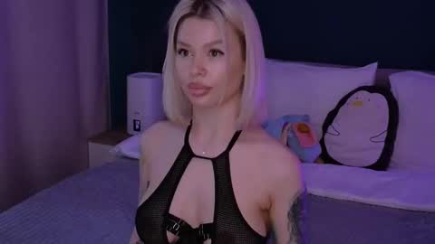 Snapshot of alexamason chatting on 02/15/25, 06:33 Alexa Mason online show from 02/15/25, 06:33