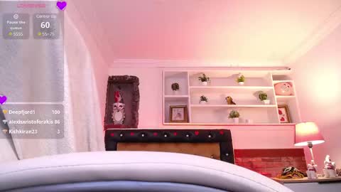 Alexa Moon online show from 12/03/24, 08:17