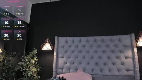 C A M I L A  online show from 09/12/25, 10:59