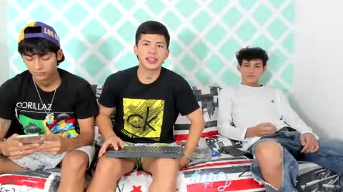 chicos hot online show from 12/11/24, 07:57