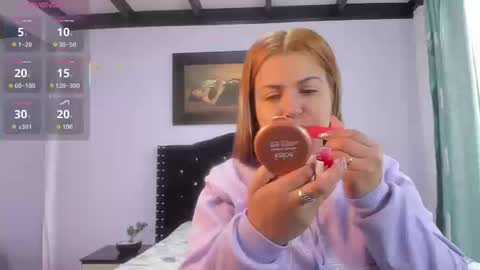 alexandra online show from 10/17/25, 03:36