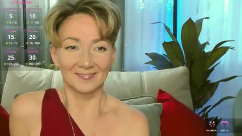 Snapshot of alexandrafix chatting on 02/11/25, 12:58 Alexandra online show from 02/11/25, 12:58
