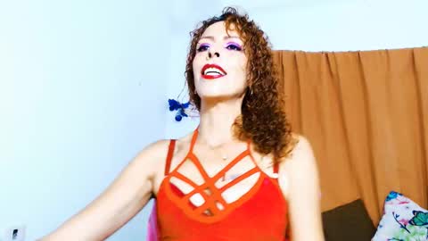 alexandra online show from 10/24/25, 01:24