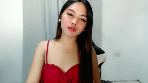 Andrea online show from 10/23/25, 05:18