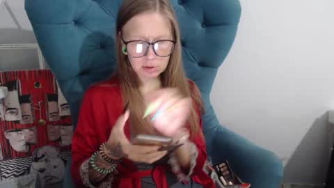 Alexandra online show from 09/25/25, 07:01