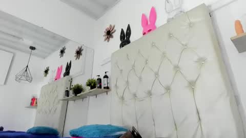 Alexa Smith  online show from 01/16/25, 08:22