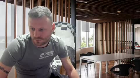 Snapshot of alexboy2022 chatting on 02/02/25, 02:56 onlyfans..alexyno2022 online show from 02/02/25, 02:56