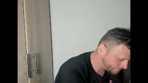 Snapshot of alexboy2022 chatting on 02/12/25, 02:35 onlyfans..alexyno2022 online show from 02/12/25, 02:35