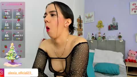 Snapshot of alexia_fit23 chatting on 12/15/24, 08:41 Alexia online show from 12/15/24, 08:41