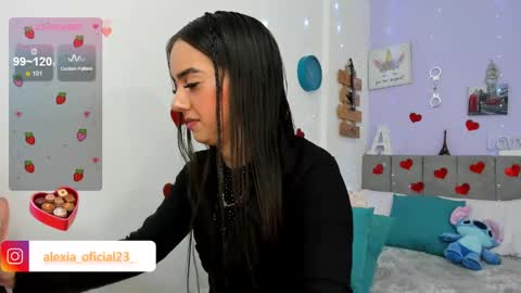 Snapshot of alexia_fit23 chatting on 02/14/25, 01:13 Alexia online show from 02/14/25, 01:13
