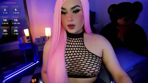Snapshot of alexia_mattel chatting on 02/08/25, 01:54 alexia mattel online show from 02/08/25, 01:54
