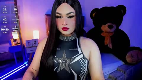 Snapshot of alexia_mattel chatting on 02/26/25, 01:43 alexia mattel online show from 02/26/25, 01:43