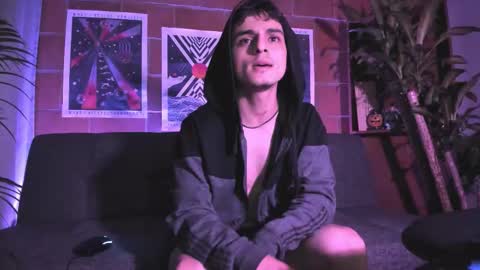 Alexi Jacobs online show from 10/18/25, 04:04