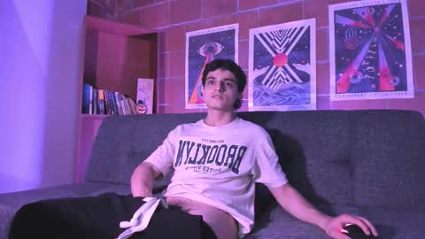 Alexi Jacobs online show from 11/05/25, 01:38