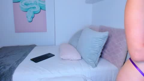Snapshot of alexis_rosses chatting on 02/15/25, 12:37 Alexiis 3 online show from 02/15/25, 12:37