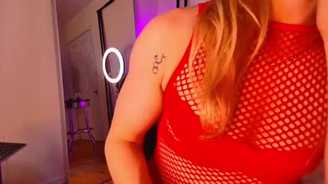 Snapshot of alexisjordanxx chatting on 09/17/25, 02:46 Alexis Jordan online show from 09/17/25, 02:46