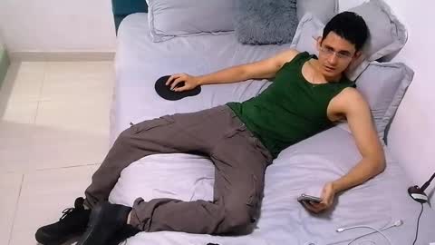 Alexis online show from 10/25/25, 02:08