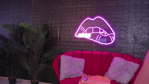 Snapshot of alexiss_texxxas chatting on 02/07/25, 07:50 Alexis Texas online show from 02/07/25, 07:50