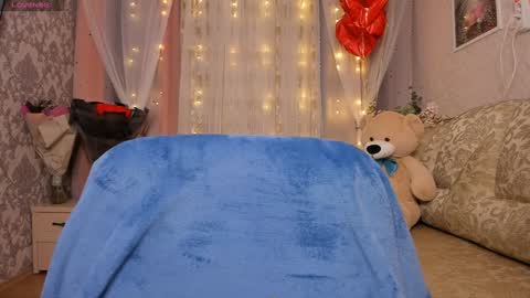 Snapshot of alexissadele chatting on 12/30/24, 01:15 Amely online show from 12/30/24, 01:15
