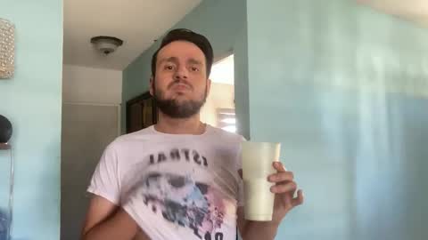 Snapshot of alexitho35 chatting on 10/26/25, 07:09 alexitho35 online show from 10/26/25, 07:09