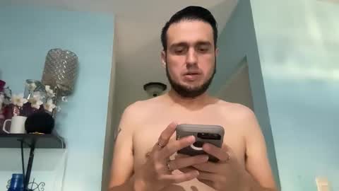 Snapshot of alexitho35 chatting on 10/30/25, 09:59 alexitho35 online show from 10/30/25, 09:59