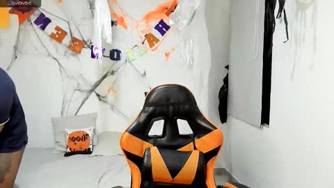 ALEXJ BLACK online show from 10/19/25, 10:49