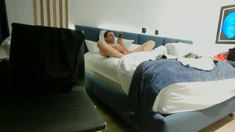 Snapshot of alexpiloto chatting on 11/14/25, 01:26 alexpiloto online show from 11/14/25, 01:26