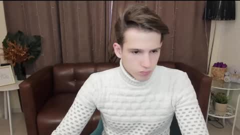 Snapshot of alexs_771 chatting on 03/06/25, 12:30 Dennis online show from 03/06/25, 12:30