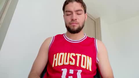 Snapshot of alextwunkk chatting on 10/29/25, 05:47 Alex online show from 10/29/25, 05:47