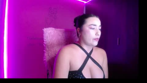 Snapshot of alexxa_1111 chatting on 09/10/25, 11:27 alexxa_1111 online show from 09/10/25, 11:27