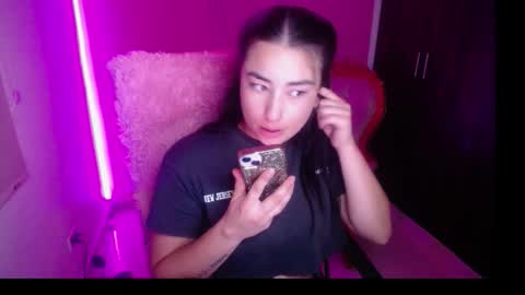 Snapshot of alexxa_1111 chatting on 09/20/25, 12:44 alexxa_1111 online show from 09/20/25, 12:44