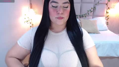 Snapshot of alexxa_curvy_ chatting on 02/22/25, 12:05 Alexxa curvy online show from 02/22/25, 12:05