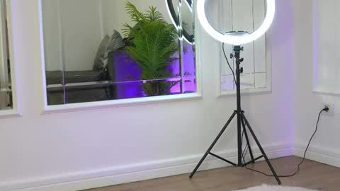 alexxiskye online show from 09/18/25, 05:31