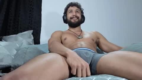 Alferiel online show from 10/23/25, 03:28