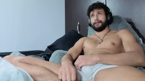 Alferiel online show from 11/18/25, 03:45