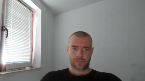 alfiesolomons87 online show from 11/11/25, 09:09