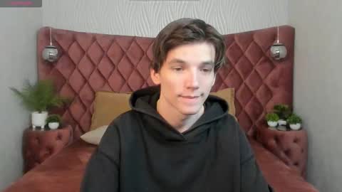 Alfred online show from 10/17/25, 12:52