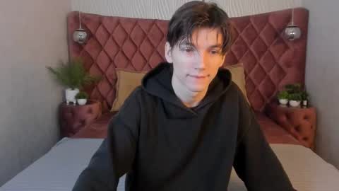 Alfred online show from 10/28/25, 07:01